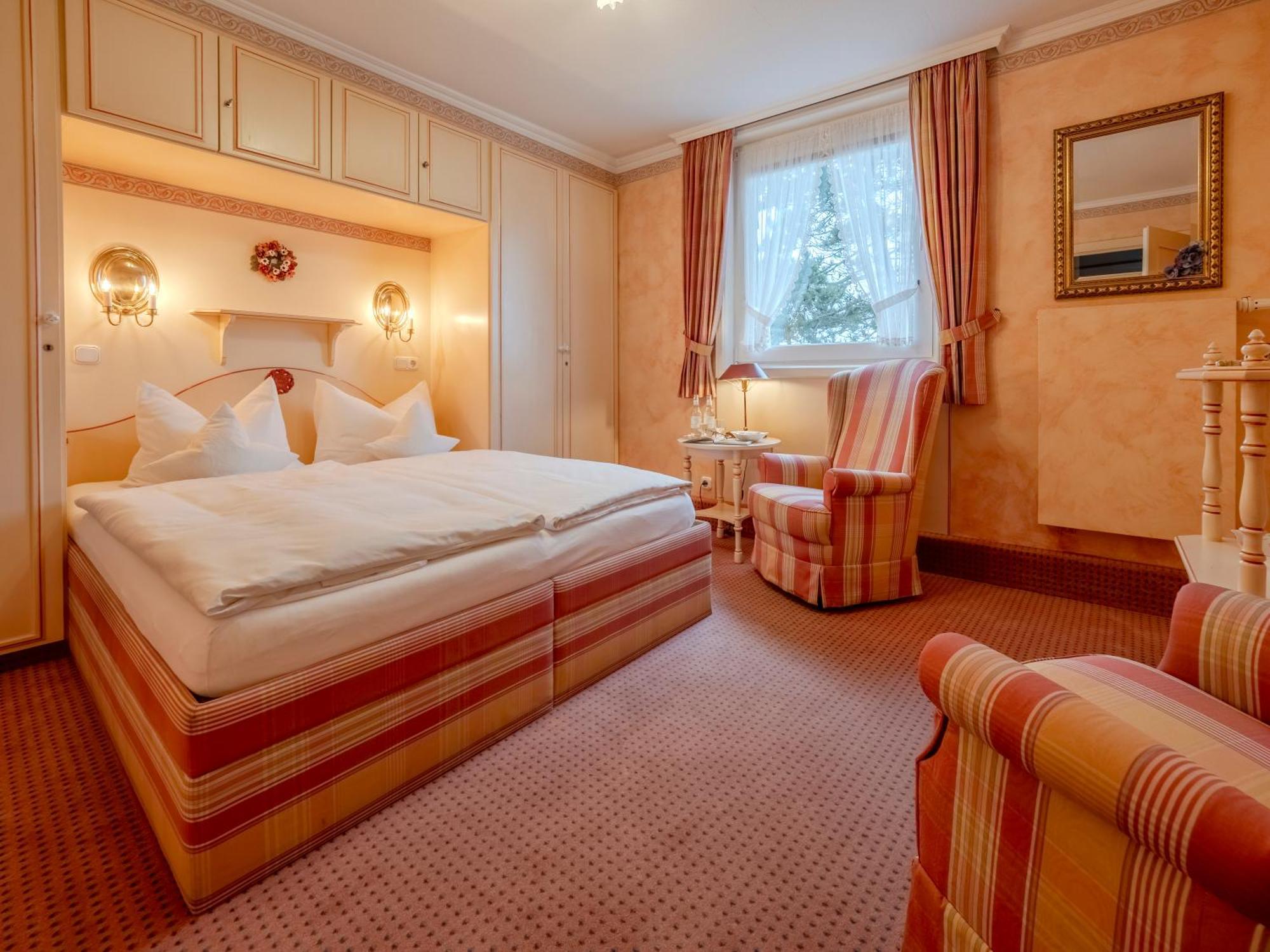 Wenningstedt-Braderup Hotel Wiesbaden מראה חיצוני תמונה